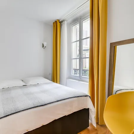 Chic Et Calme Centre Apartamento *